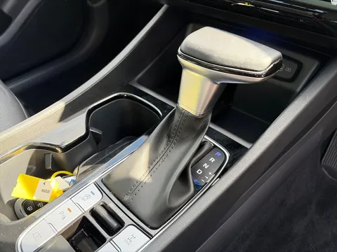 BF23NWE Hyundai Tucson 1.6 TGDi 48V MHD 180 Ultimate 5dr 4WD DCT Thumbnail #16