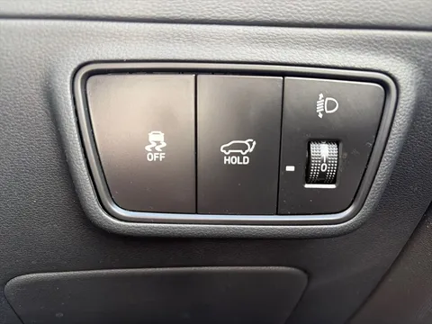 BF23NWE Hyundai Tucson 1.6 TGDi 48V MHD 180 Ultimate 5dr 4WD DCT Thumbnail #19