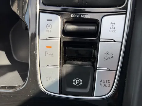 BF23NWE Hyundai Tucson 1.6 TGDi 48V MHD 180 Ultimate 5dr 4WD DCT Thumbnail #24