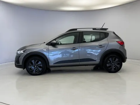 DS24VGU Dacia Sandero Stepway 1.0 TCe Expression 5dr Thumbnail #4