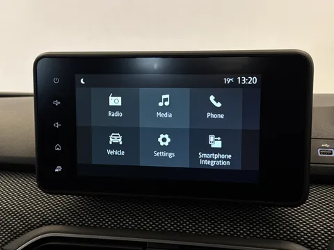 DS24VGU Dacia Sandero Stepway 1.0 TCe Expression 5dr Thumbnail #23