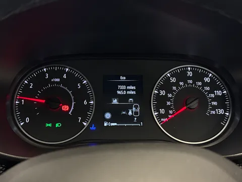 DS24VGU Dacia Sandero Stepway 1.0 TCe Expression 5dr Thumbnail #26