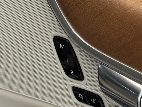 YY70LHE Volvo V90 2.0 T8 [390] Hybrid Inscription Plus 5dr AWD Gtron Thumbnail #20