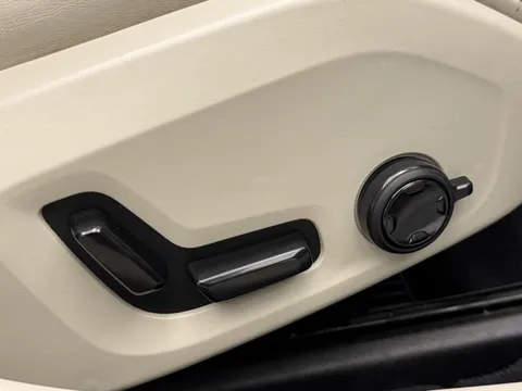 YY70LHE Volvo V90 2.0 T8 [390] Hybrid Inscription Plus 5dr AWD Gtron Thumbnail #24