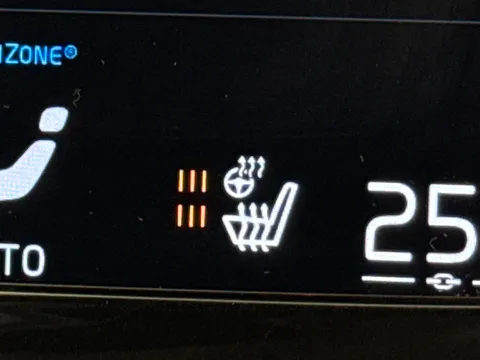 YY70LHE Volvo V90 2.0 T8 [390] Hybrid Inscription Plus 5dr AWD Gtron Thumbnail #31