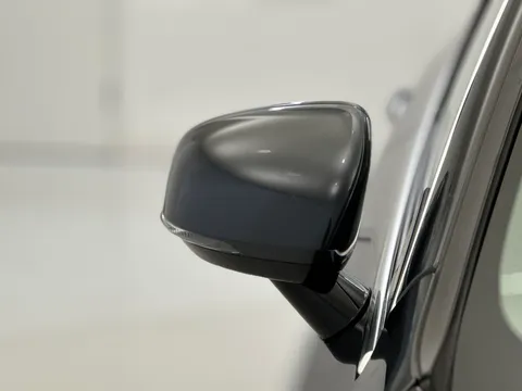 YY70LHE Volvo V90 2.0 T8 [390] Hybrid Inscription Plus 5dr AWD Gtron Thumbnail #34