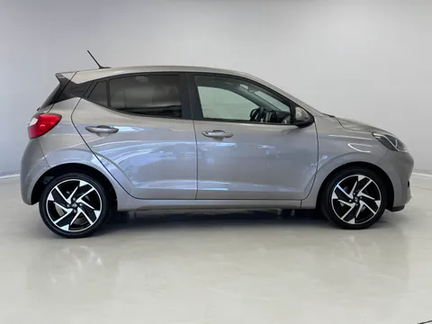 DX72ZWD Hyundai i10 1.0 MPi Premium 5dr Auto Thumbnail #6