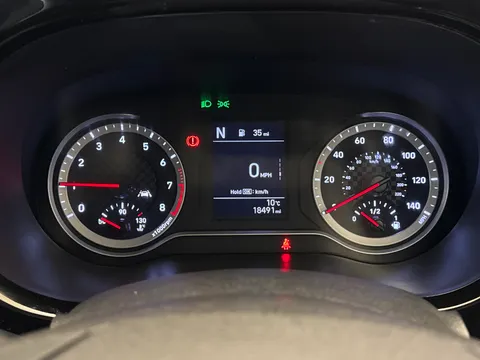 DX72ZWD Hyundai i10 1.0 MPi Premium 5dr Auto Thumbnail #27