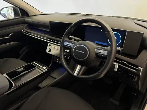 DU74ZGD Hyundai Tucson 1.6T Hybrid Premium 5dr Auto Thumbnail #21