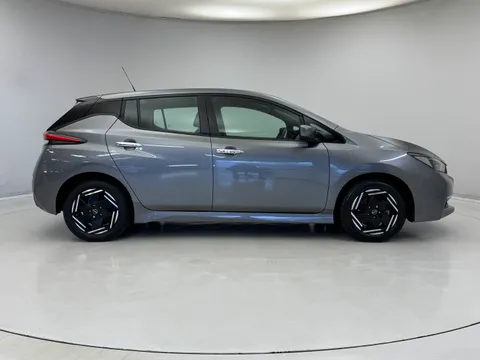 10 of 33 for Nissan LEAF 110kW Acenta 39kWh 5dr Auto