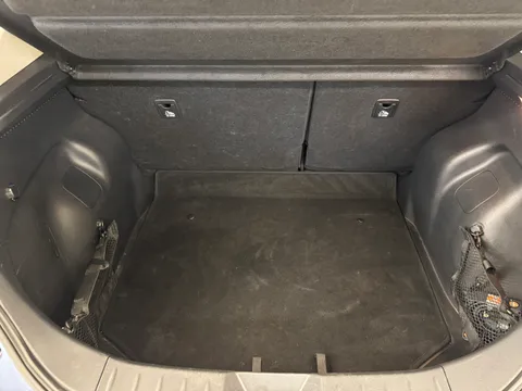 12 of 33 for Nissan LEAF 110kW Acenta 39kWh 5dr Auto