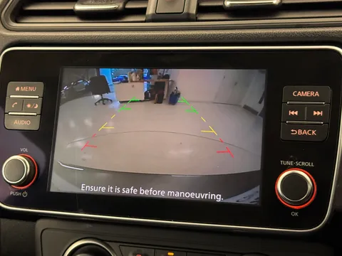 25 of 33 for Nissan LEAF 110kW Acenta 39kWh 5dr Auto