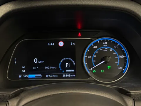 27 of 33 for Nissan LEAF 110kW Acenta 39kWh 5dr Auto