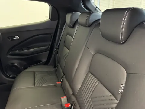 DX74YTB Nissan Juke 1.0 DiG-T Tekna 5dr DCT Thumbnail #12