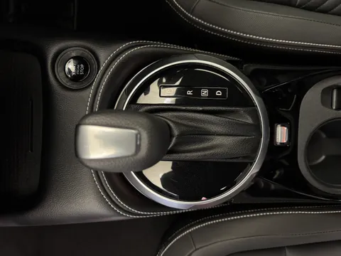 DX74YTB Nissan Juke 1.0 DiG-T Tekna 5dr DCT Thumbnail #17