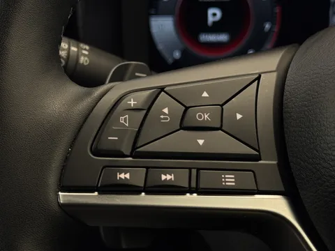 DX74YTB Nissan Juke 1.0 DiG-T Tekna 5dr DCT Thumbnail #22