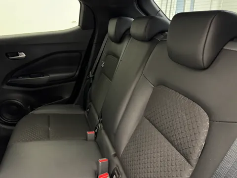 DE72YCB Nissan Juke 1.0 DiG-T 114 N-Connecta 5dr DCT Thumbnail #13