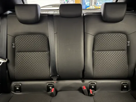 DE72YCB Nissan Juke 1.0 DiG-T 114 N-Connecta 5dr DCT Thumbnail #18