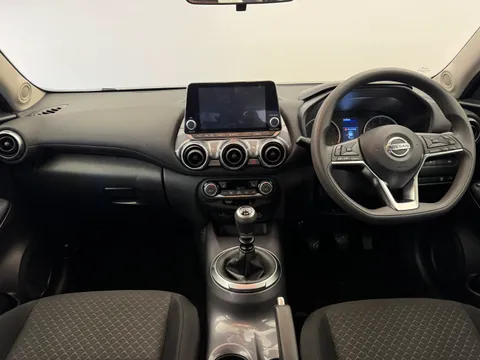DN71RZA Nissan Juke 1.0 DiG-T 114 Acenta 5dr Thumbnail #4
