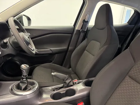 DN71RZA Nissan Juke 1.0 DiG-T 114 Acenta 5dr Thumbnail #16