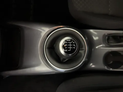 DN71RZA Nissan Juke 1.0 DiG-T 114 Acenta 5dr Thumbnail #17