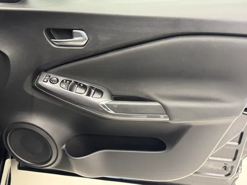 DN71RZA Nissan Juke 1.0 DiG-T 114 Acenta 5dr Thumbnail #20