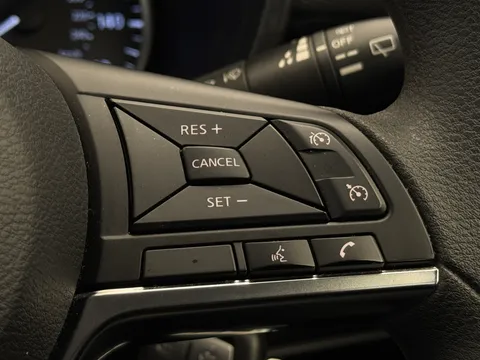 DN71RZA Nissan Juke 1.0 DiG-T 114 Acenta 5dr Thumbnail #24