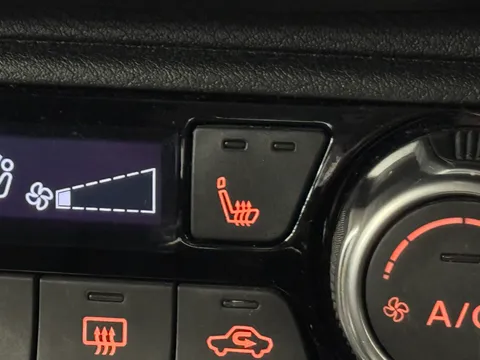 DN71RZA Nissan Juke 1.0 DiG-T 114 Acenta 5dr Thumbnail #28