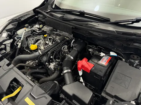 DN71RZA Nissan Juke 1.0 DiG-T 114 Acenta 5dr Thumbnail #30