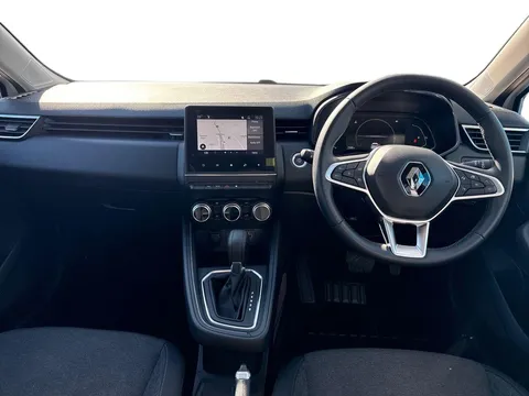 BJ72APO Renault Clio 1.6 E-TECH full hybrid 145 Evolution 5dr Auto Thumbnail #9