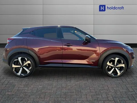 DH23LSD Nissan Juke 1.6 Hybrid Tekna 5dr Auto Thumbnail #3