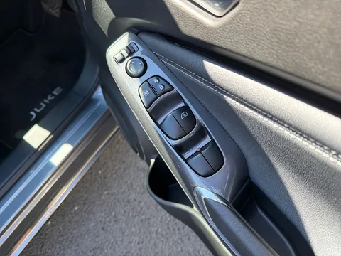 DV22EPO Nissan Juke 1.0 DiG-T 114 Tekna 5dr DCT Thumbnail #22