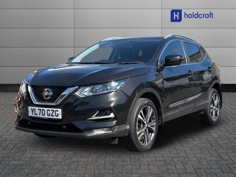 YL70GZG Nissan Qashqai 1.3 DiG-T 160 N-Connecta 5dr DCT [Glass Roof Pack] Thumbnail #7