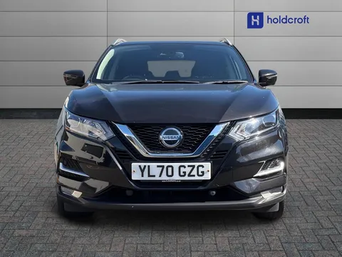 YL70GZG Nissan Qashqai 1.3 DiG-T 160 N-Connecta 5dr DCT [Glass Roof Pack] Thumbnail #8