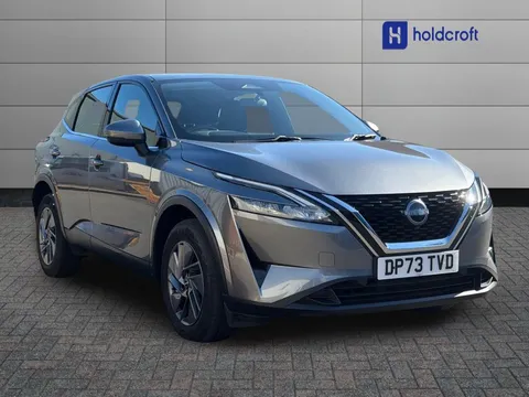 DP73TVD Nissan Qashqai 1.3 DiG-T MH 158 Acenta Premium 5dr Xtronic Thumbnail #2