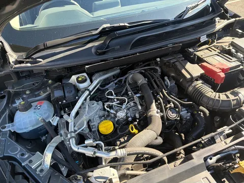 DP73TVD Nissan Qashqai 1.3 DiG-T MH 158 Acenta Premium 5dr Xtronic Thumbnail #10