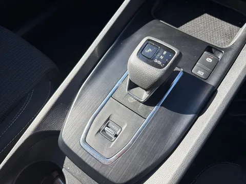 DP73TVD Nissan Qashqai 1.3 DiG-T MH 158 Acenta Premium 5dr Xtronic Thumbnail #25