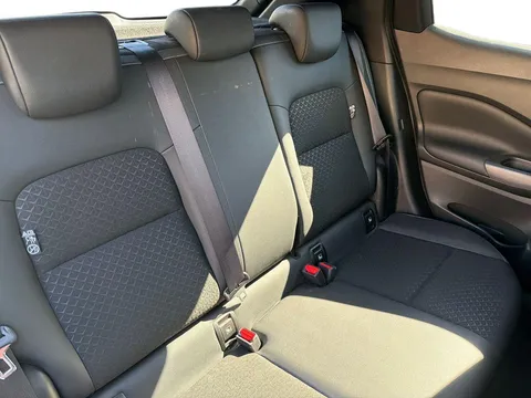 DY24JHJ Nissan Juke 1.0 DiG-T 114 N-Connecta 5dr Thumbnail #16