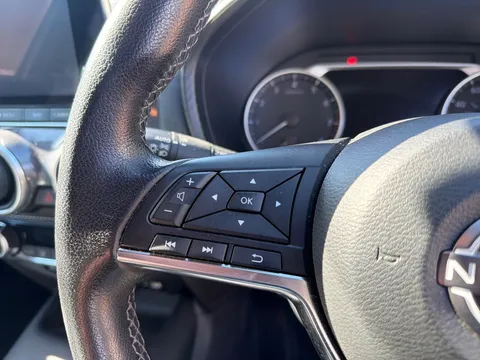 DY24JHJ Nissan Juke 1.0 DiG-T 114 N-Connecta 5dr Thumbnail #25