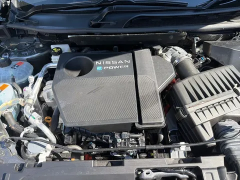 DX75XPE Nissan Qashqai 1.5 E-Power N-Connecta 5dr Auto Thumbnail #10