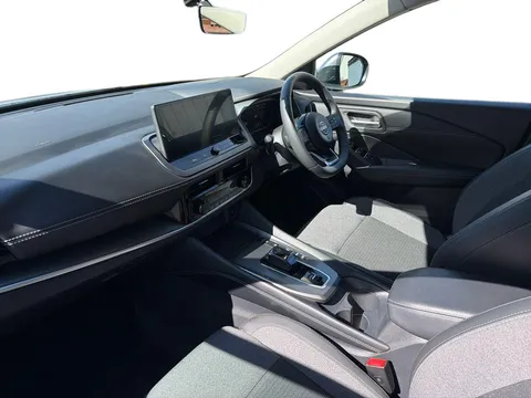DX75XPE Nissan Qashqai 1.5 E-Power N-Connecta 5dr Auto Thumbnail #11