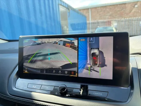 DX75XPE Nissan Qashqai 1.5 E-Power N-Connecta 5dr Auto Thumbnail #15