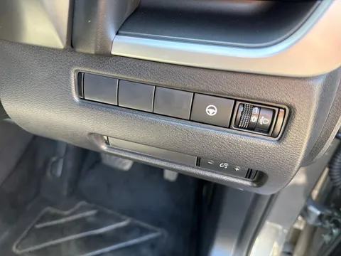 DX75XPE Nissan Qashqai 1.5 E-Power N-Connecta 5dr Auto Thumbnail #23