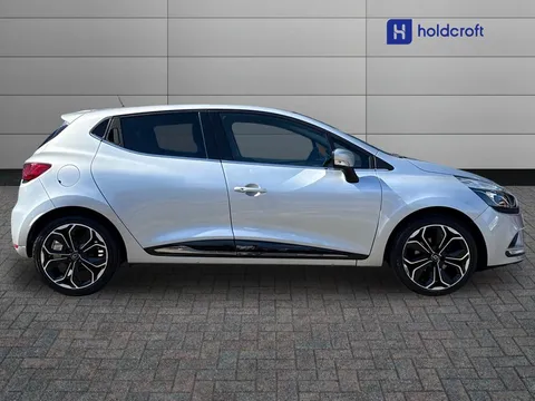 6 of 30 for Renault Clio 0.9 TCE 90 Iconic 5dr