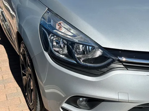 20 of 30 for Renault Clio 0.9 TCE 90 Iconic 5dr