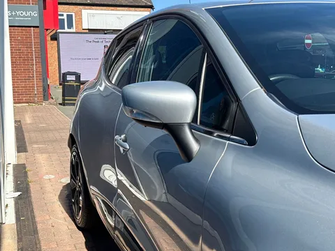 21 of 30 for Renault Clio 0.9 TCE 90 Iconic 5dr