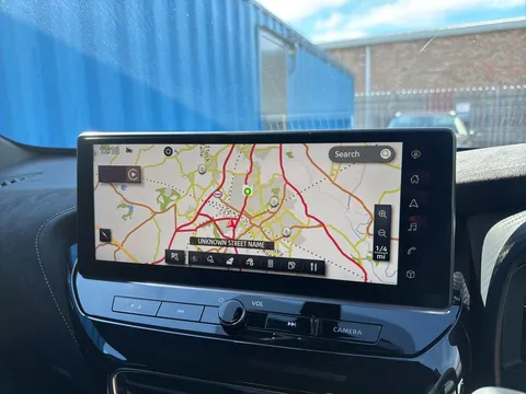 OW25EEA Nissan Juke 1.6 Hybrid Tekna+ 5dr Auto Thumbnail #14