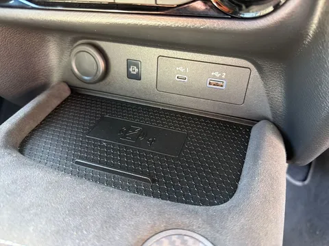 OW25EEA Nissan Juke 1.6 Hybrid Tekna+ 5dr Auto Thumbnail #26