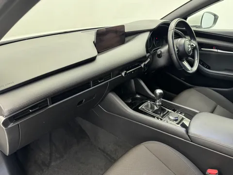 MD23XRR Mazda Mazda3 2.0 e-Skyactiv G MHEV Prime-Line 5dr Thumbnail #14