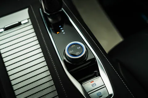  Mg S9 Premium Thumbnail #5